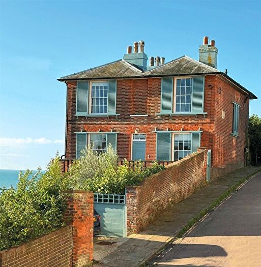 4 Bedroom Detached House For Sale In Exmouth Place, Hastings, TN34