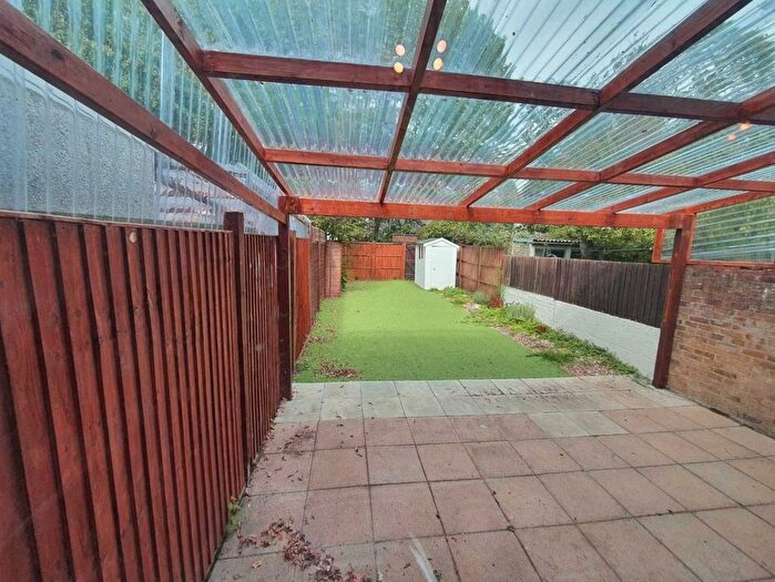 3 Bedroom Semi-Detached House To Rent In Studland Road, Hanwell, W7