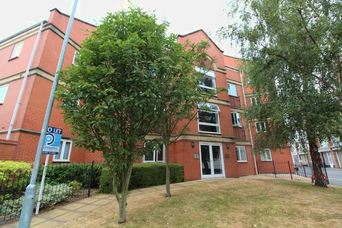 2 Bedroom Flat To Rent In Grants Yard, Burton-On-Trent, Staffordshire, DE14