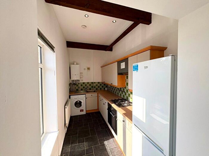 2 Bedroom Flat To Rent In Derby Street, Burton-on-Trent, Staffordshire, DE14