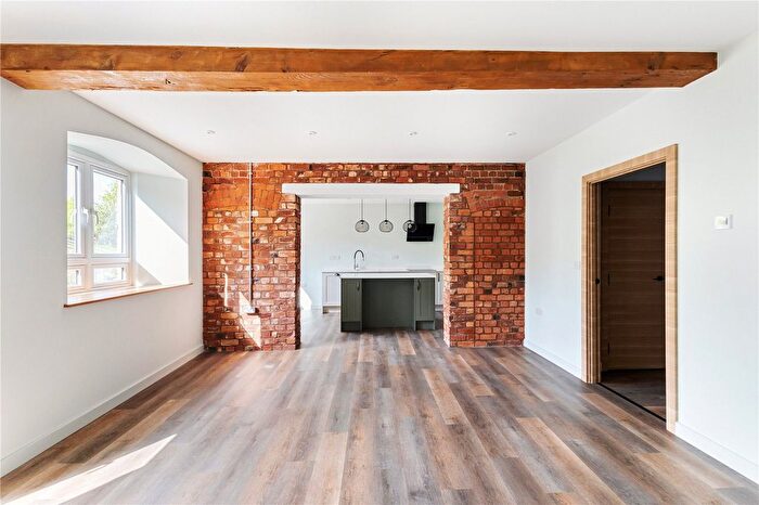 2 Bedroom Flat For Sale In The Iceworks, Worcester, Worcestershire, WR2