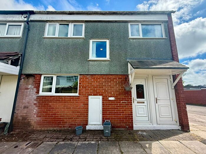 3 Bedroom End Of Terrace House To Rent In Woodrow, Skelmersdale, WN8