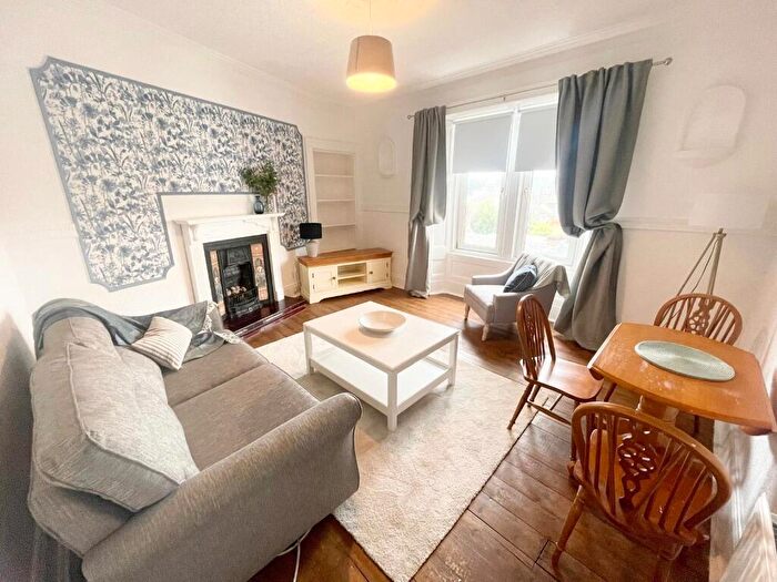 2 Bedroom Flat To Rent In Gateside Street, Largs, North Ayrshire, KA30