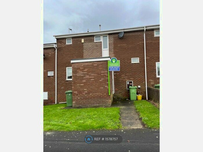 2 Bedroom Terraced House To Rent In Houghtonside, Houghton Le Spring, DH4