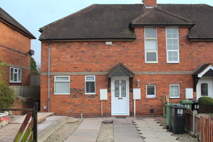3 Bedroom Semi-Detached House To Rent In Wood Road, Gornal, Dudley, DY3