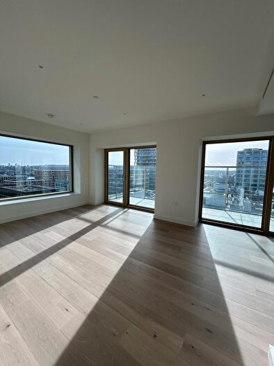 1 Bedroom Apartment To Rent In Steamer Building, Riverscape Walk, E16