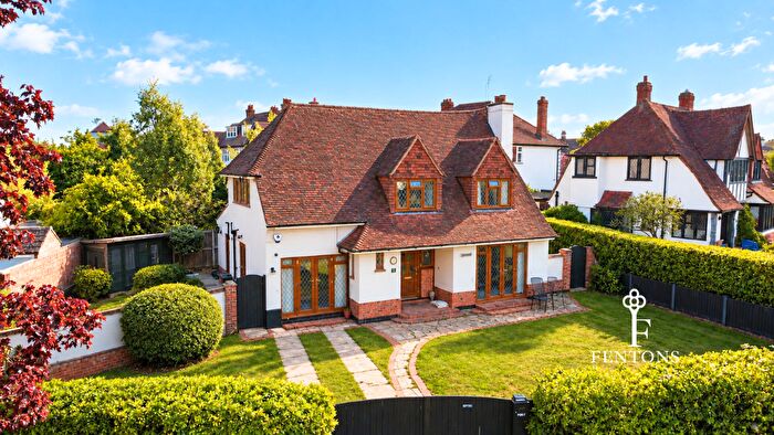 4 Bedroom Detached House For Sale In Upper Third Avenue, Frinton-On-Sea, CO13