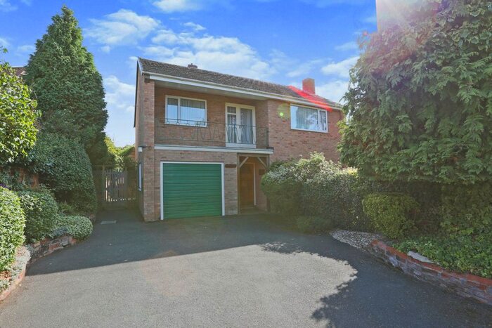 5 Bedroom Detached House For Sale In Grange Lane, Harvington, Evesham, WR11