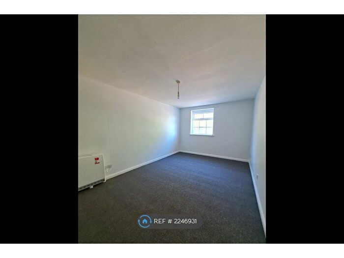 1 Bedroom Flat To Rent In Topham House, Harrogate, HG2