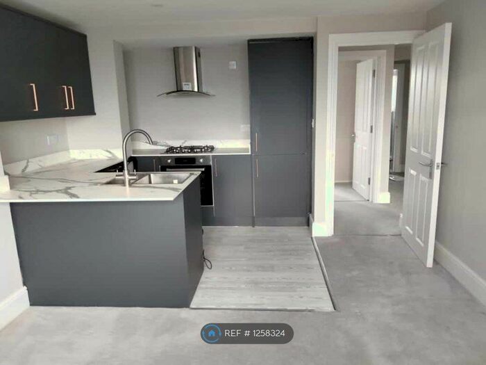 2 Bedroom Flat To Rent In Hangleton Road, Hove BN3