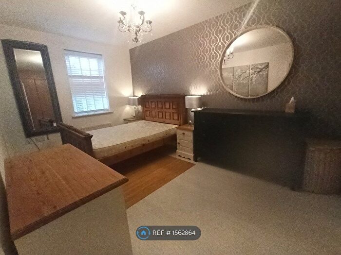 5 Bedroom Terraced House To Rent In Boundary Lane, Shirley, Solihull, B90