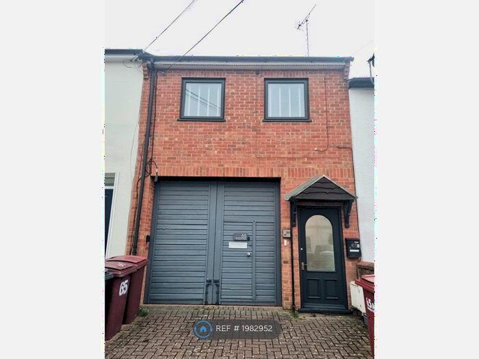 2 Bedroom Maisonette To Rent In Brunswick Street, Reading, RG1