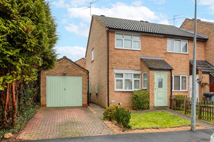 2 Bedroom End Of Terrace House For Sale In Flinders Close, Stevenage, Hertfordshire, SG2