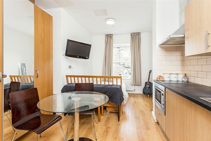 Studio To Rent In Shepherds Bush Road, Brook Green, London, W6