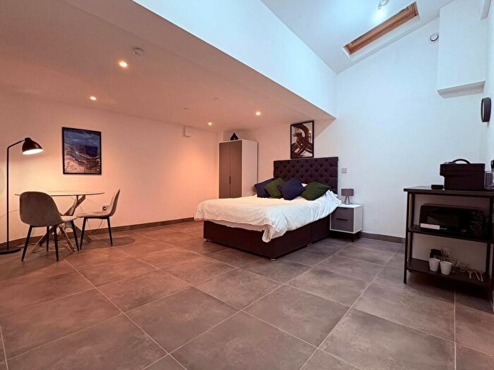 Flat To Rent In Flat A, Silver Street, BL9