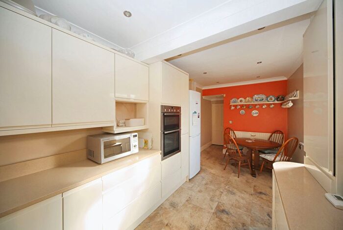 3 Bedroom End Of Terrace House For Sale In Ormskirk Road, Wigan, WN5