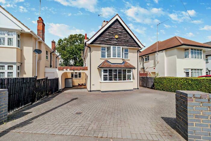5 Bedroom Detached House To Rent In Suffolk Road, North Harrow, HA2