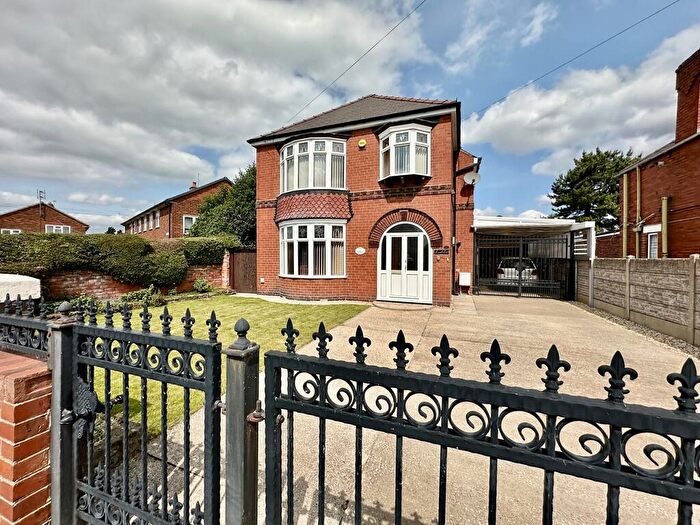 3 Bedroom Detached House For Sale In Oldfield Lane, Stainforth, DN7