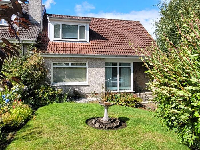 3 Bedroom Semi-Detached House To Rent In Dumyat Drive, Falkirk, FK1