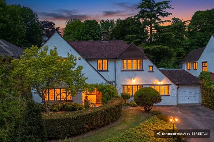5 Bedroom Detached House For Sale In Woodcote Valley Road, Purley, CR8