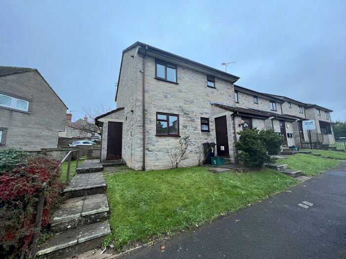 1 Bedroom Apartment To Rent In Farrington Road, Paulton, BS39