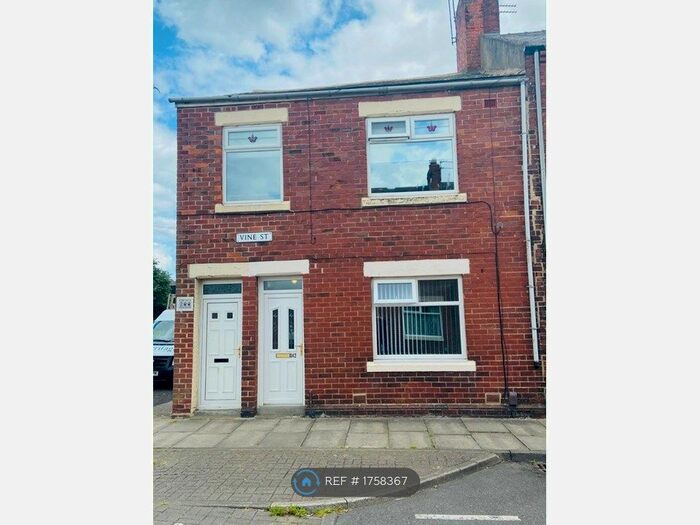 2 Bedroom Flat To Rent In Vine Street, South Shields, NE33