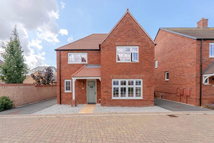 4 Bedroom Detached House For Sale In Peccle Close, Alconbury Weald, Huntingdon, Cambridgeshire, PE28