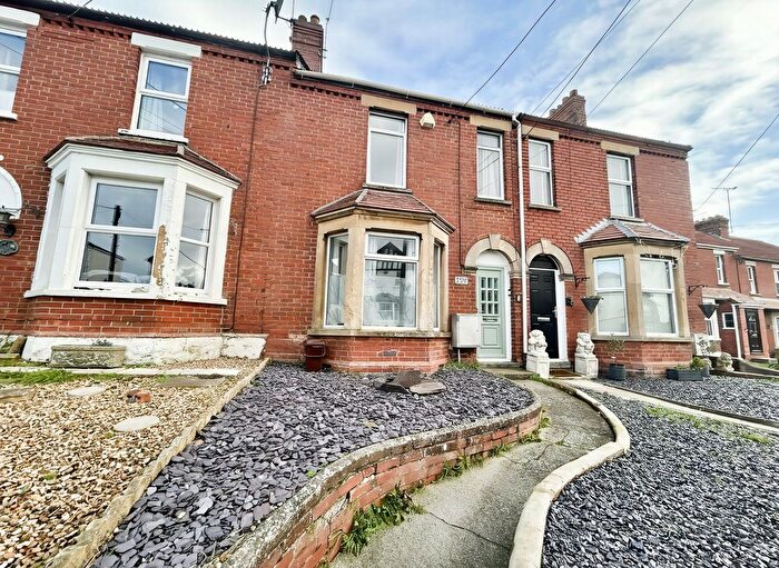 3 Bedroom Terraced House For Sale In St Michael's Avenue, Yeovil, BA21