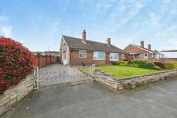 2 Bedroom Semi-Detached Bungalow For Sale In Blacksmith Lane, Calow, Chesterfield, S44