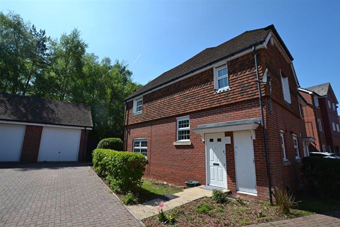 3 Bedroom Property To Rent In Falconer Road, Fleet, GU51