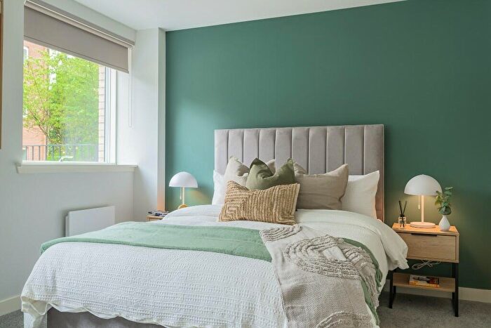 1 Bedroom Apartment To Rent In Dalian, St. Vincent Street, Glasgow, G3