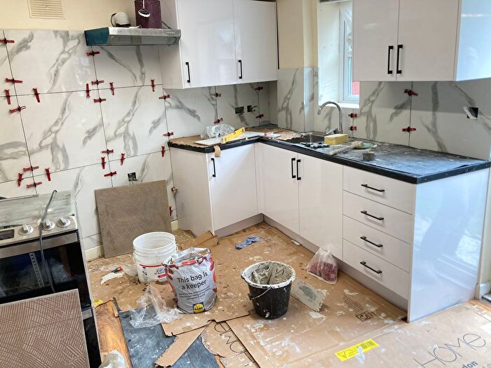 1 Bedroom Flat To Rent In Very Near Challis Road Area, Brentford, TW8