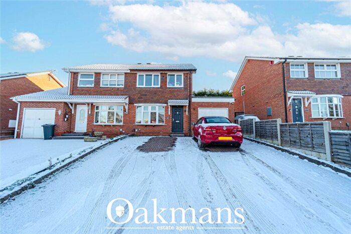 3 Bedroom Semi Detached House For Sale In Marsh End, Birmingham, West Midlands, B38
