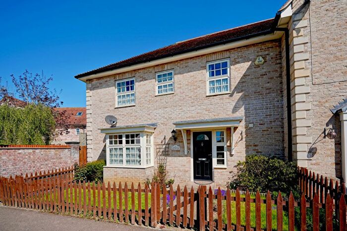 4 Bedroom Semi-Detached House For Sale In West End, Brampton, Huntingdon, PE28