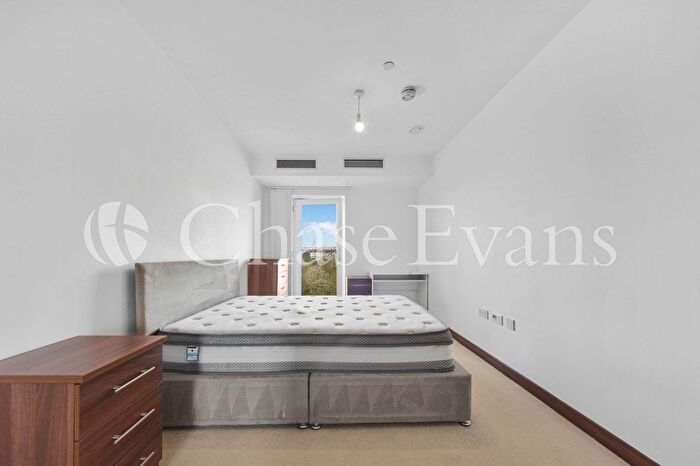 1 Bedroom Flat To Rent In Stratford Riverside, High Street, Stratford, London, E15
