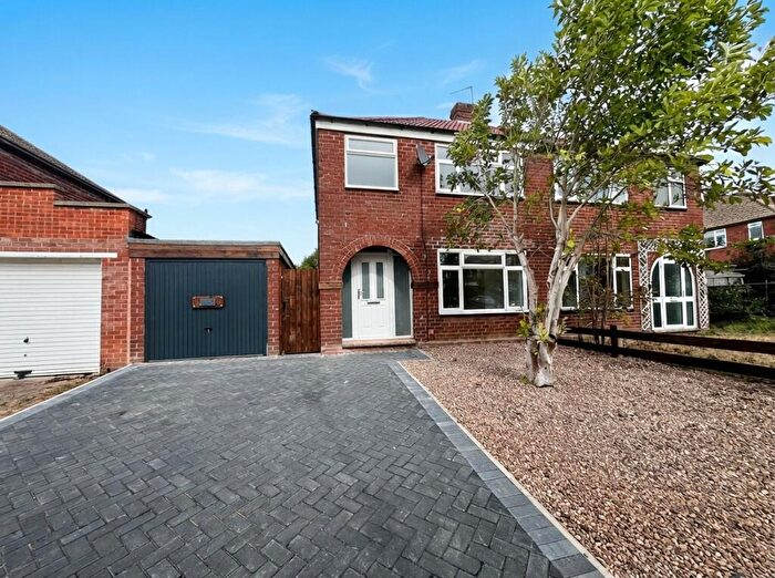 3 Bedroom Semi-Detached House To Rent In Cross Street, Long Lawford, CV23