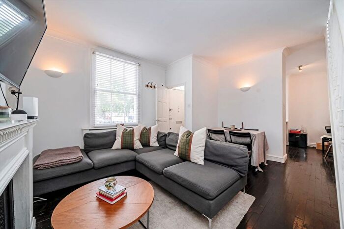 2 Bedroom Flat To Rent In Sutherland Row, Pimlico, SW1V