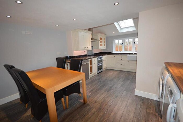 2 Bedroom Cottage To Rent In Crewe Road, Winterley, CW11