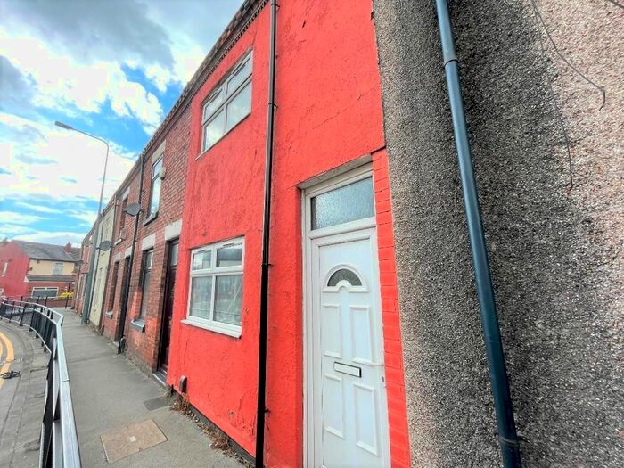 2 Bedroom Terraced House To Rent In Mealhouse Lane, Atherton, Manchester, M46
