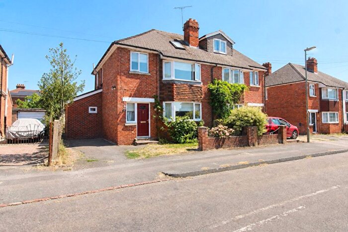 4 Bedroom Semi-Detached House For Sale In Westborn Road, Fareham, Hampshire, PO16