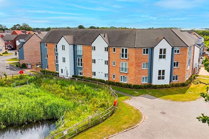 2 Bedroom Flat For Sale In Jutland Rise, Wymondham, NR18