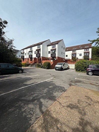 Studio To Rent In Hamilton Court, BH8
