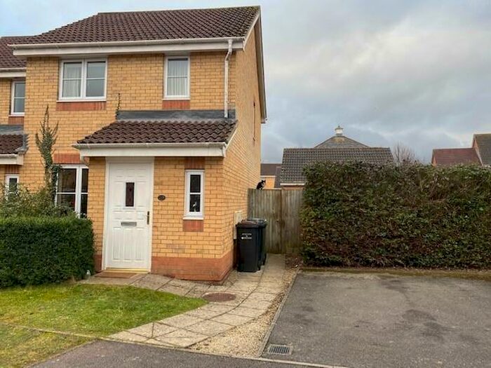 2 Bedroom House To Rent In Hibiscus Crescent, Andover, SP10