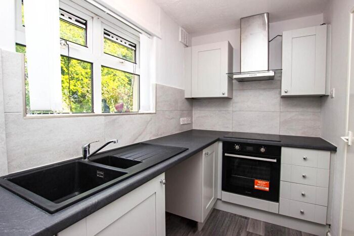 1 Bedroom Flat To Rent In Ribble Avenue, Darwen, BB3