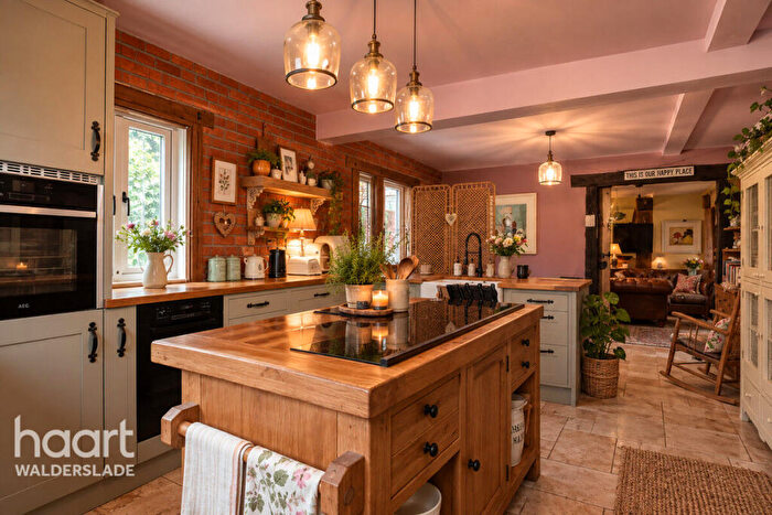 3 Bedroom Detached House For Sale In Walderslade Road, Walderslade, Chatham, ME5