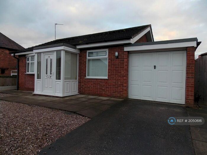 2 Bedroom Bungalow To Rent In Hindley Crescent, Northwich, CW8
