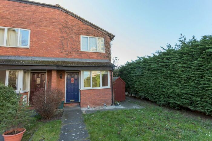 1 Bedroom Semi-Detached House To Rent In Tregaron Gardens, New Malden, Surrey, KT3