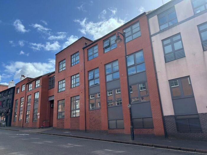 2 Bedroom Flat To Rent In Flat, Lion Court, Warstone Lane, Birmingham, West Midlands, B18