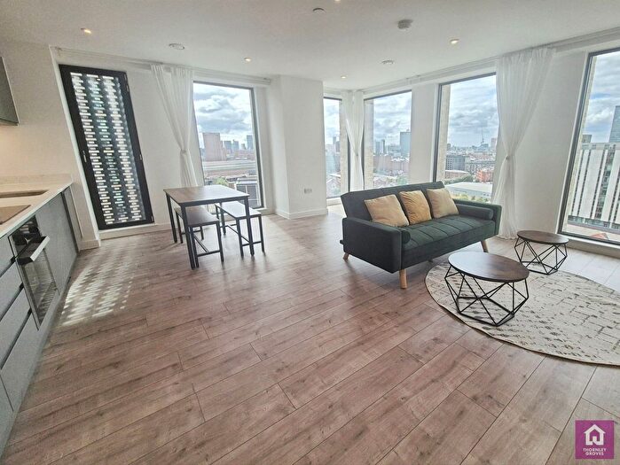 2 Bedroom Flat To Rent In Victoria House, Great Ancoats Street, Manchester, M4
