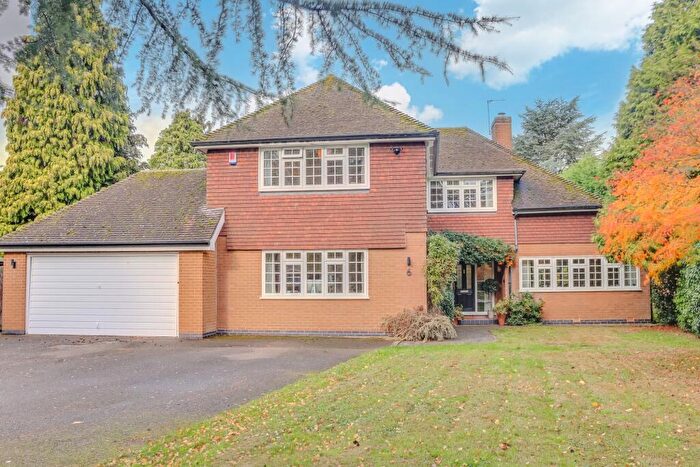 5 Bedroom Detached House For Sale In Holt Drive, Kirby Muxloe, LE9